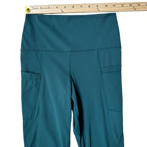 Glyder | High Rise Crop Leggings in green, Size XS - Picture 6 of 9